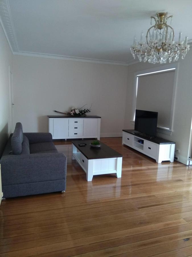 Riverbank Villa Devonport Bagian luar foto